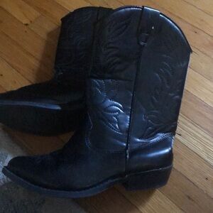 Kids size 1 black cowboy boot